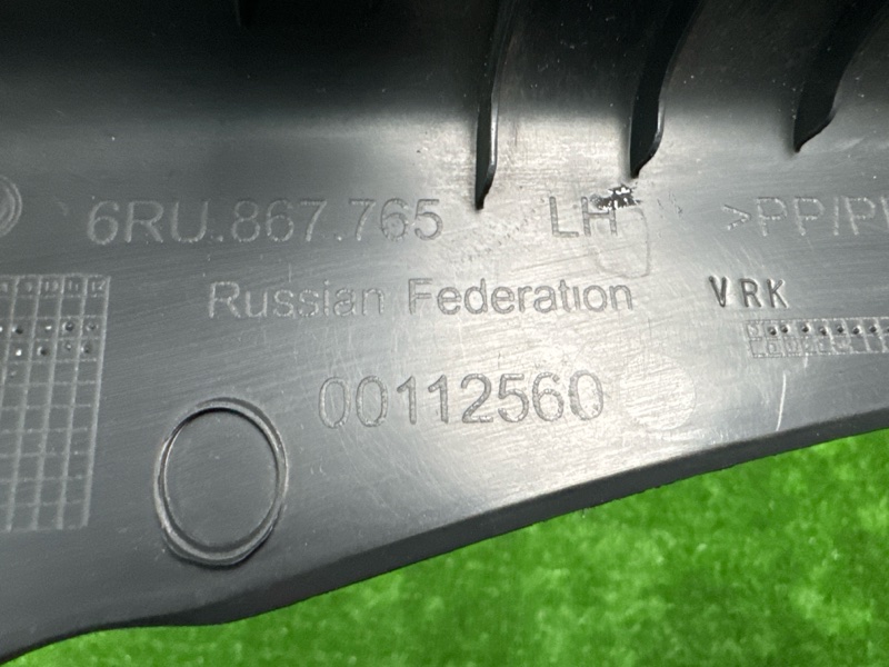 Накладка задней стойки Volkswagen Polo 5 2013