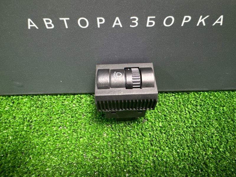 Кнопка корректора фар Volkswagen Polo 5 2013