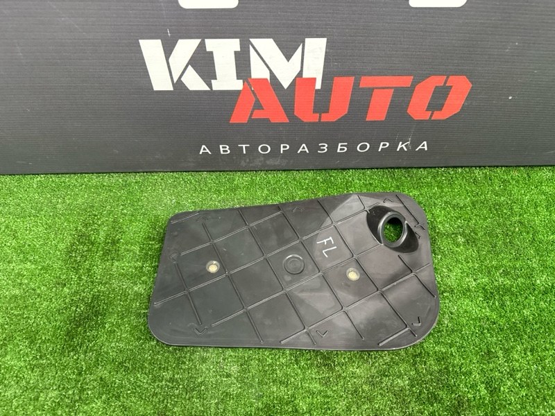 Заглушка двери Audi Q7 2007 4L