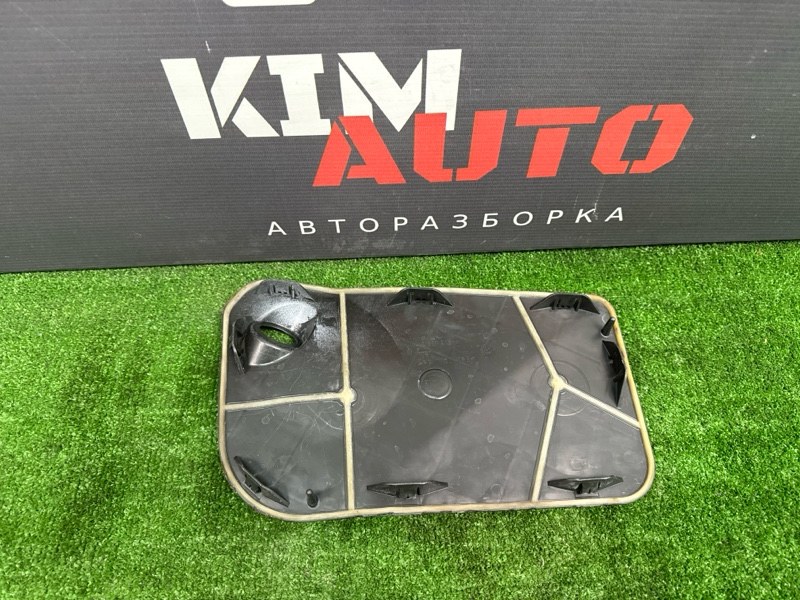 Заглушка двери Audi Q7 2007 4L