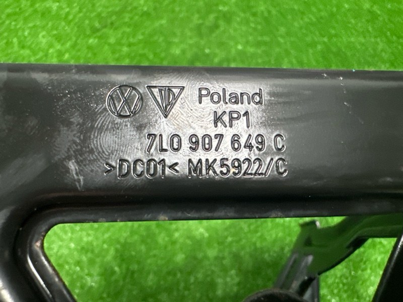 Кронштейн блока управления двигателем Audi Q7 2007 4L