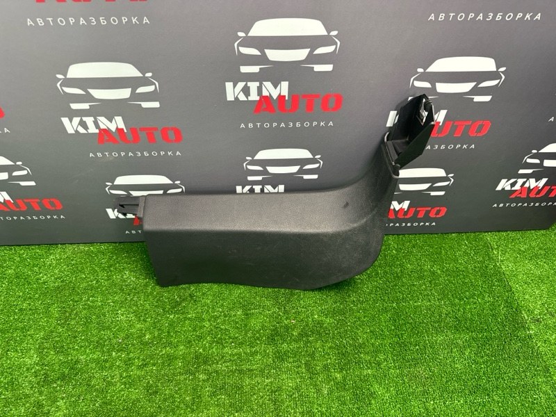 Накладка порога малая Audi Q7 2007 4L