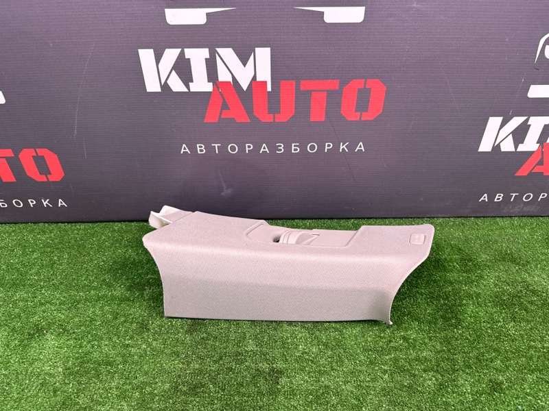 Обшивка стойки Audi Q7 2007 4L