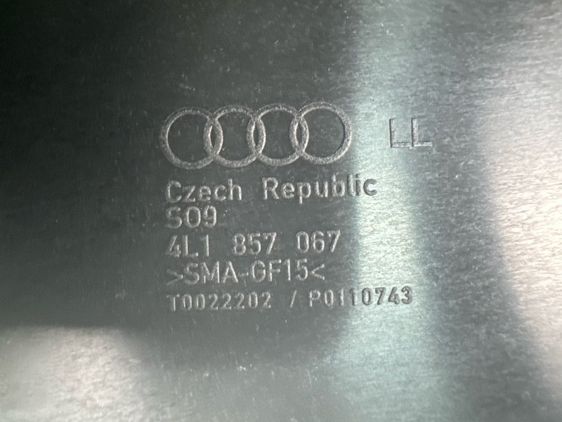 Торпедо, панель, парприз с подушкой Audi Q7 2007 4L