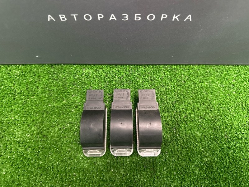 Плафон подсветки багажника Audi Q7 2007 4L