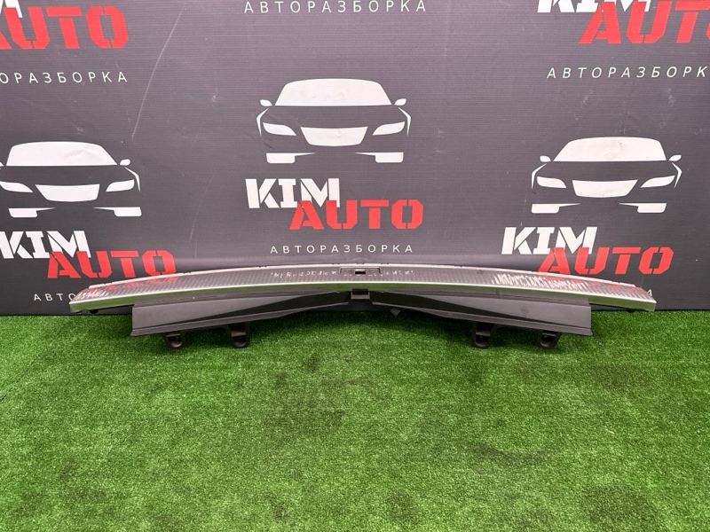 Обшивка задней панели Audi Q7 2007 4L