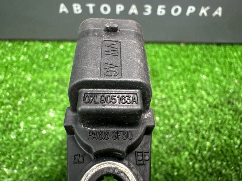 Датчик положения распредвала Audi Q7 2007 4L