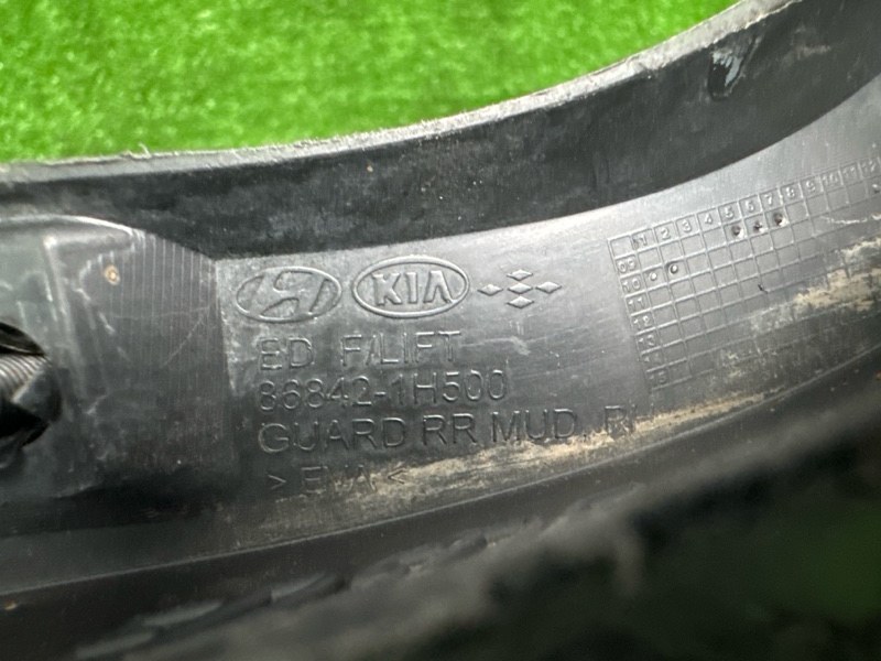 Брызговик Kia Ceed 1 HB 2012 ED