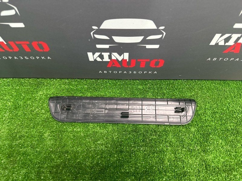 Накладка порога внутренняя Kia Cerato 4 2019 BD
