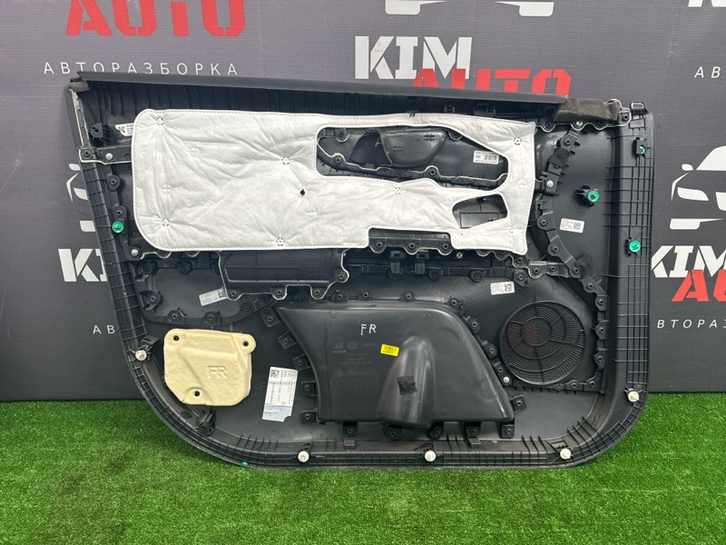 Обшивка двери Kia Cerato 4 2019 BD