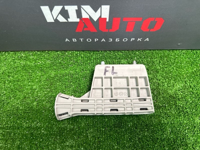 Направляющая стекла двери Kia Cerato 4 2019 BD