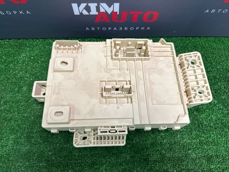Блок предохранителей салонный Kia Cerato 4 2019 BD
