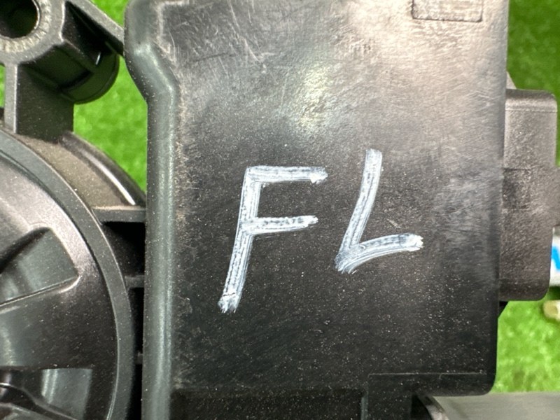 Мотор стеклоподъемника Kia Cerato 4 2019 BD