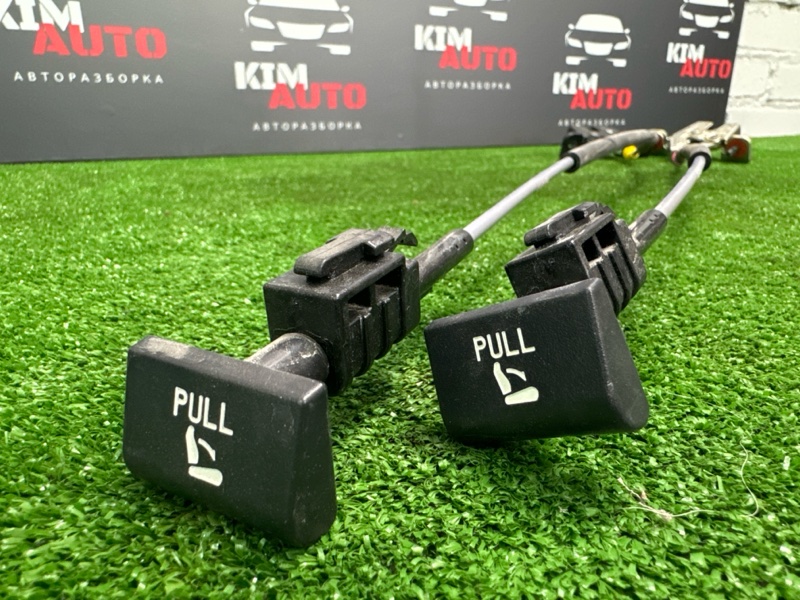 Замок(защёлка) заднего сиденья Kia Cerato 4 2019 BD