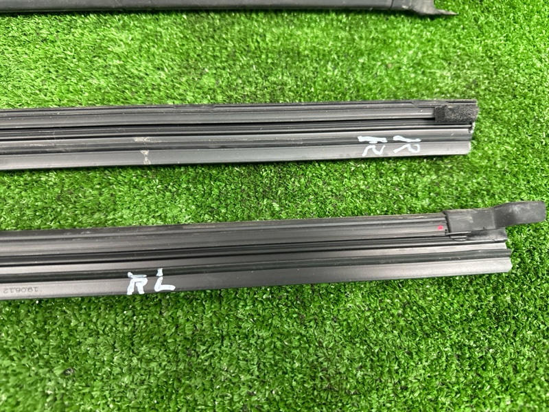 Уплотнитель стекла(бархотка) внутренний Kia Cerato 4 2019 BD