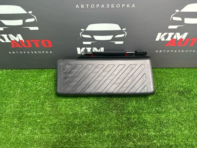 Площадка под ногу Skoda Octavia 2018 A7