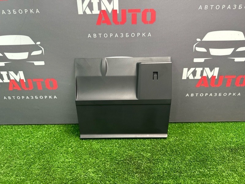 Разъем USB розетка Skoda Octavia 2018 A7