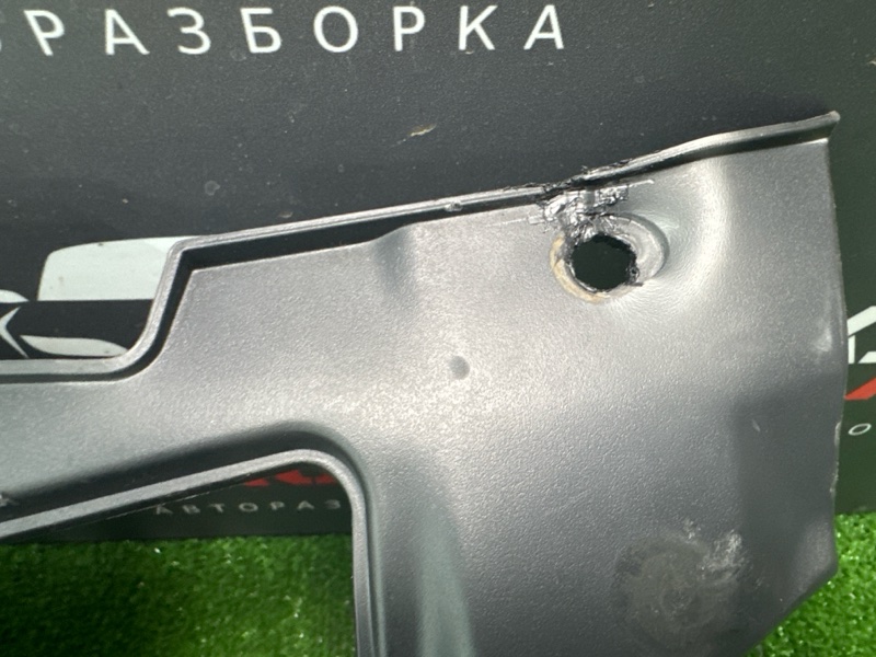 Решетка радиатора Skoda Fabia 2 2011