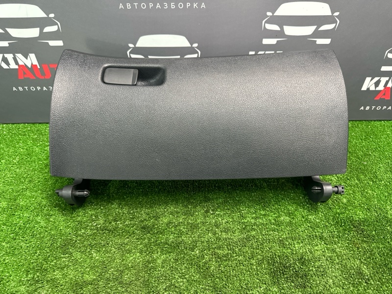 Бардачок Skoda Fabia 2 2011