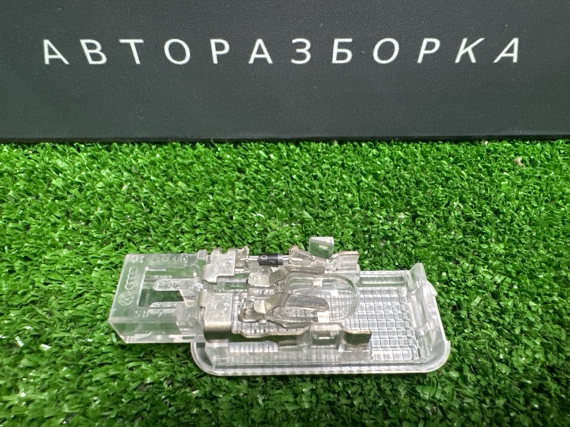 Плафон салонный Skoda Fabia 2 2011