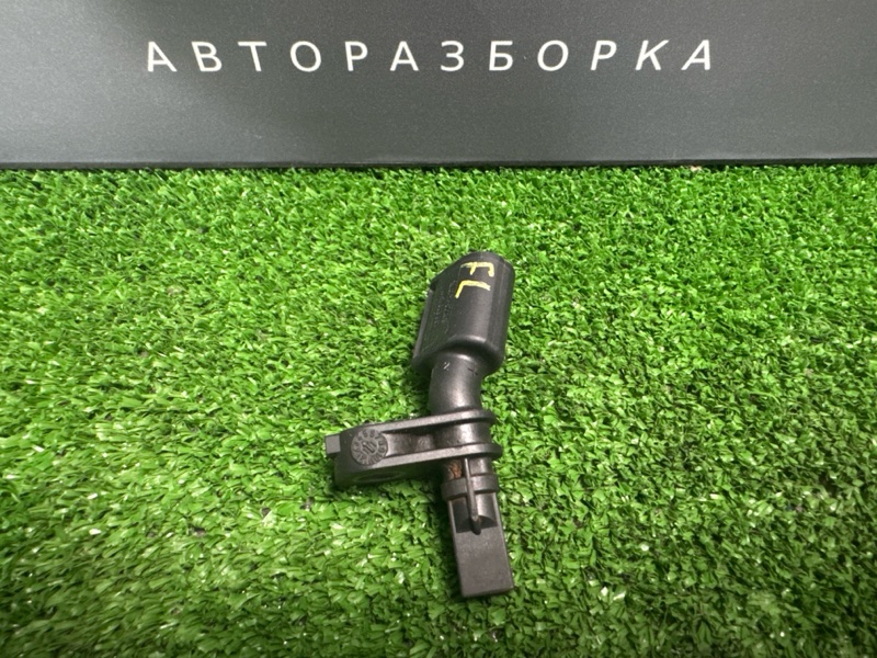 Датчик ABS Skoda Fabia 2 2011
