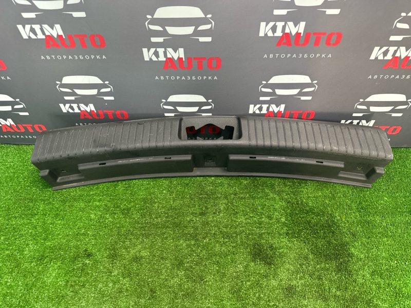 Обшивка задней панели Hyundai i30 2012 SW