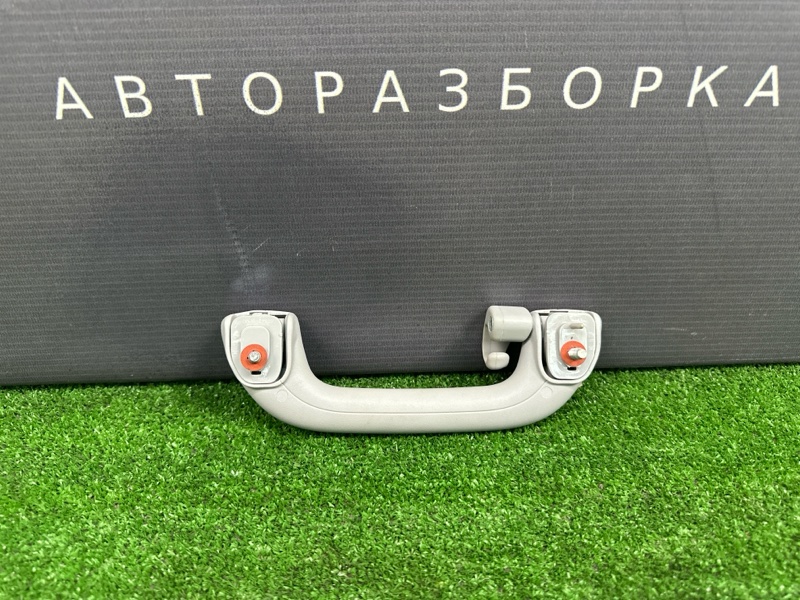 Ручка салонная потолка Hyundai i30 2012 SW