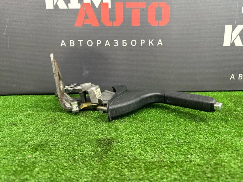 Рычаг ручника Hyundai i30 2012 SW