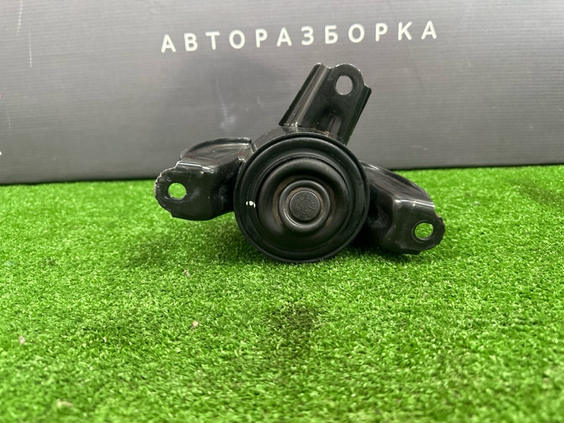 Подушка/опора двигателя Hyundai i30 2012 SW