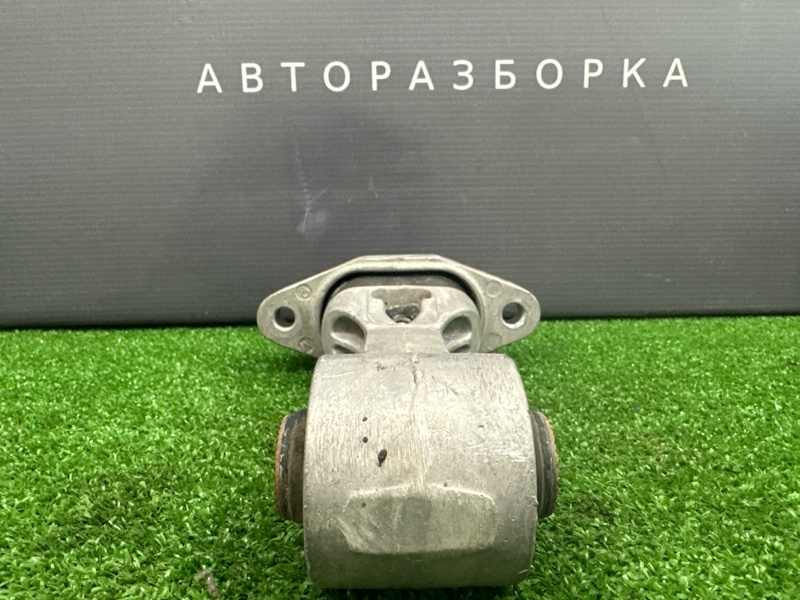 Подушка/опора двигателя Hyundai i30 2012 SW