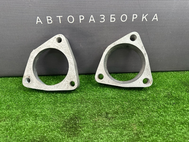 Проставки под передние стойки Hyundai i30 2012 SW