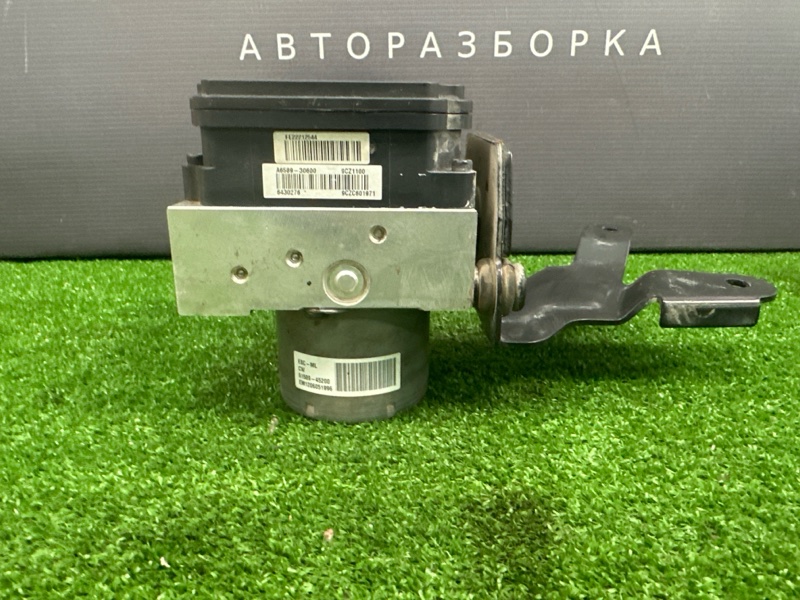 Блок ABS Hyundai i30 2012 SW