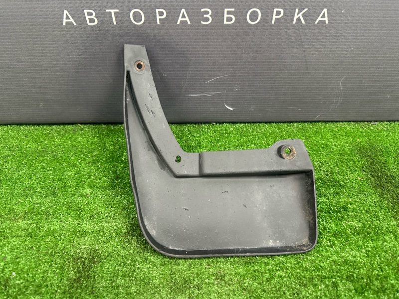 Брызговик Renault Logan 2014