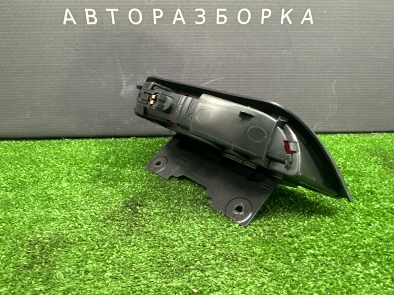 Стоп-сигнал дополнительный Renault Logan 2014