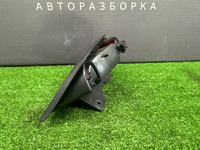 Стоп-сигнал дополнительный Renault Logan 2014