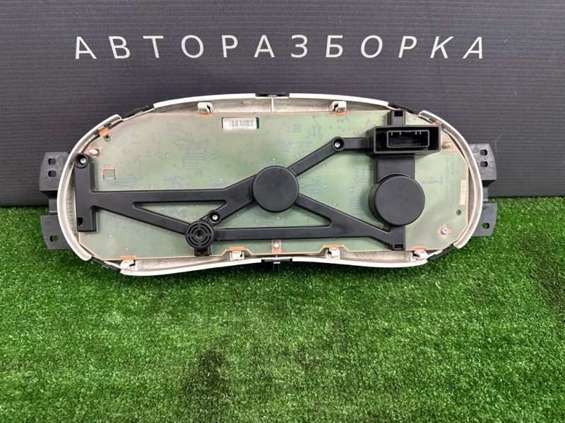 Щиток приборов(комбинация приборов) Renault Logan 2014