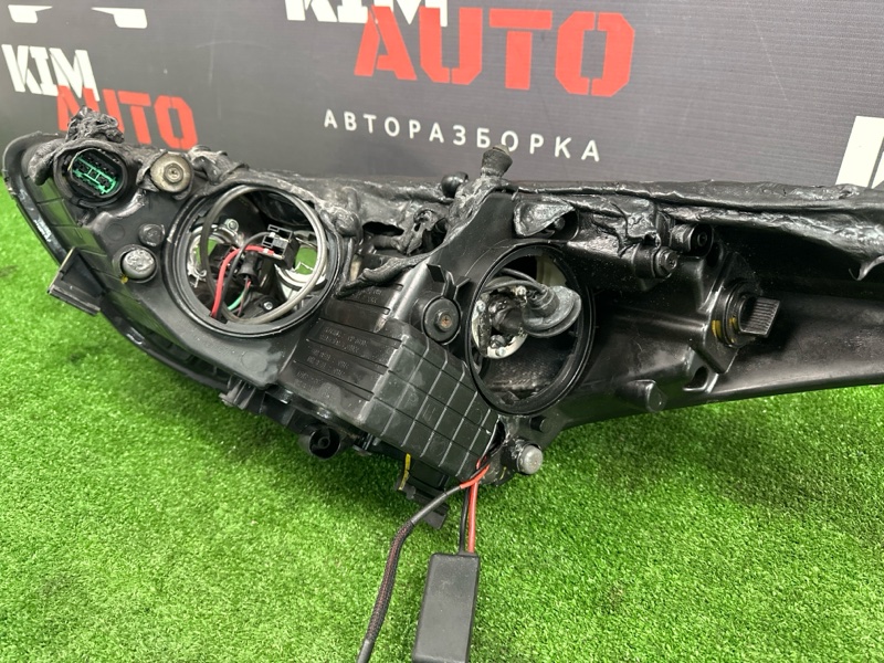 Фара на запчасти Hyundai i30 2012 SW