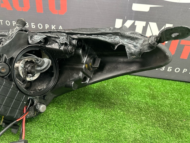 Фара на запчасти Hyundai i30 2012 SW