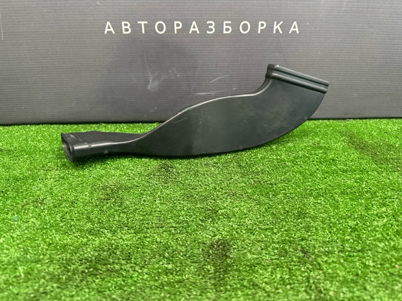 Воздуховод салона Renault Logan 2014