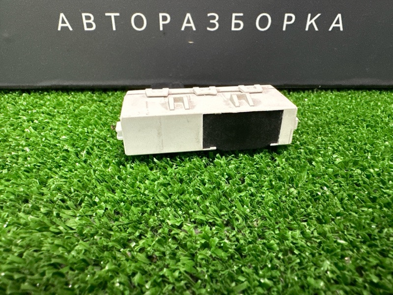 Индикатор ремня безопасности Renault Logan 2014