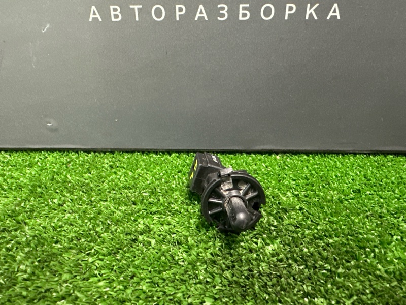 Концевик двери Renault Logan 2014