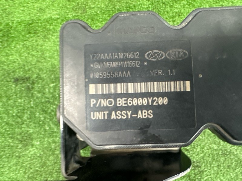 Блок ABS Kia Rio 3 2017 QB