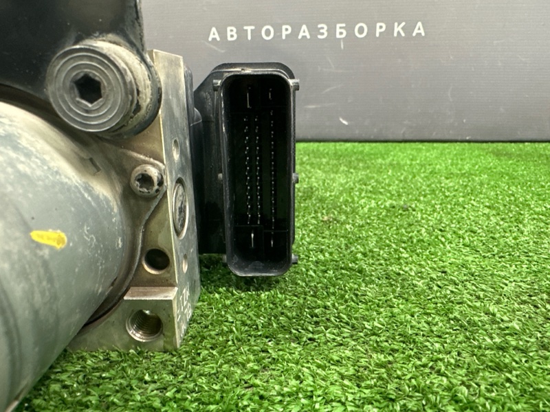 Блок ABS Kia Rio 3 2017 QB