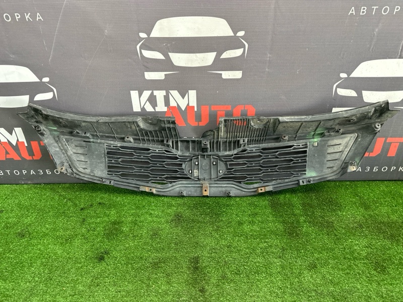 Решетка радиатора Kia Ceed 1 HB 2011 ED