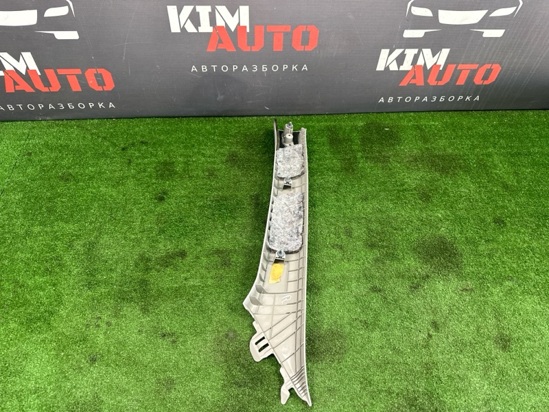 Обшивка стойки Kia Ceed 1 HB 2011 ED