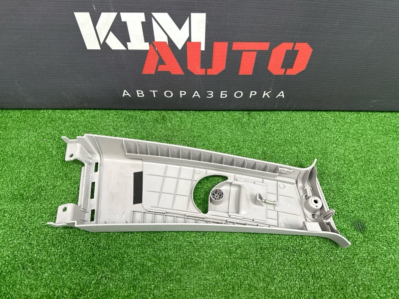 Накладка центральной стойки верхняя Kia Ceed 1 HB 2011 ED