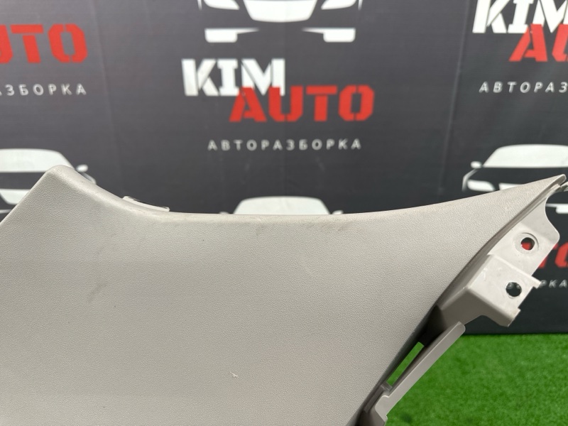 Накладка стойки верхняя Kia Ceed 1 HB 2011 ED
