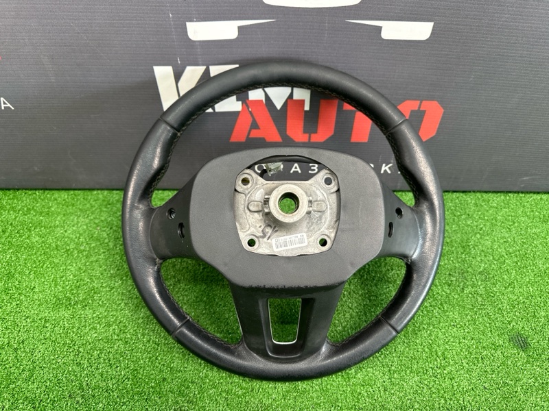 Руль кожаный с кнопками Kia Ceed 1 HB 2011 ED