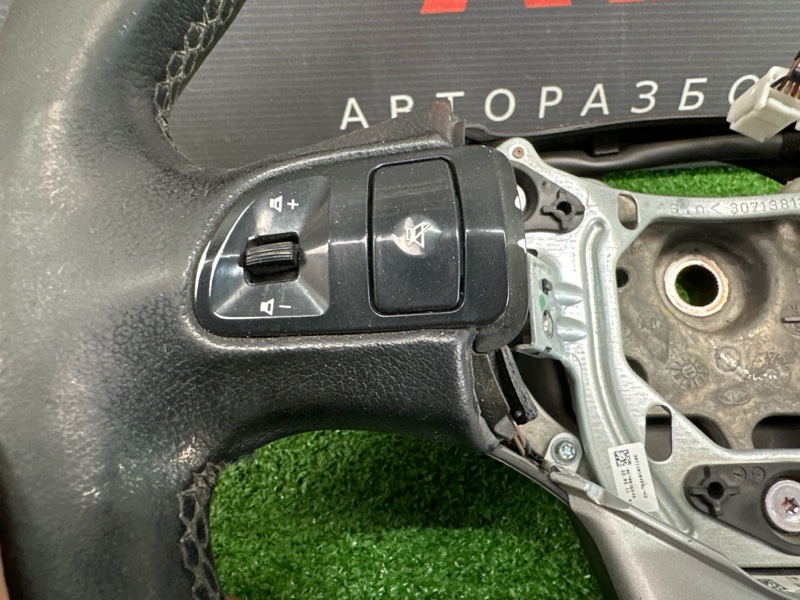 Руль кожаный с кнопками Kia Ceed 1 HB 2011 ED