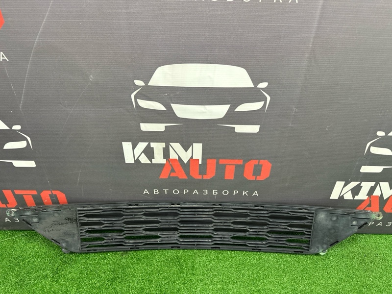 Решетка бампера нижняя Kia Ceed 1 HB 2011 ED